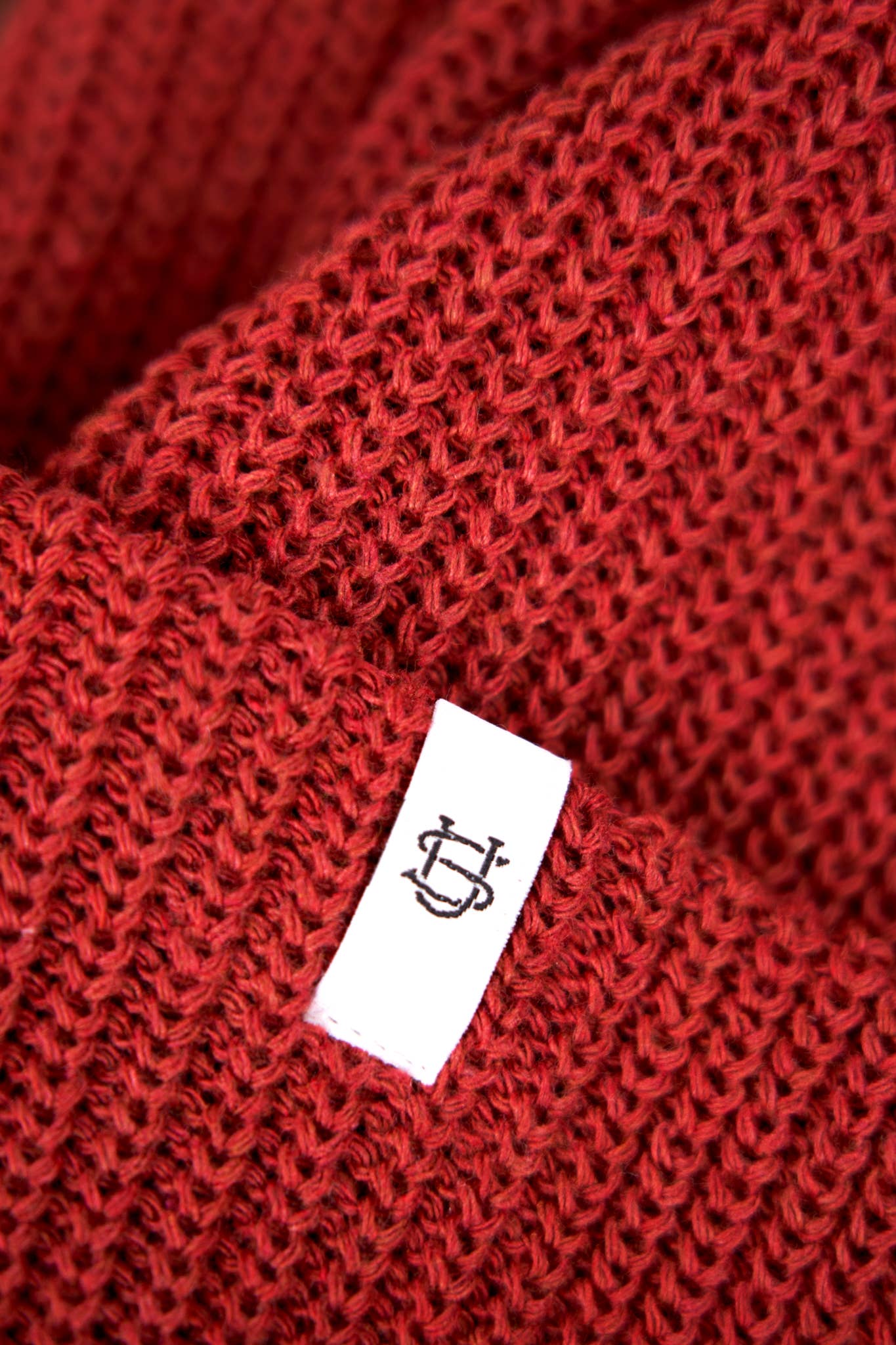 Roscoe Rose Watchcap